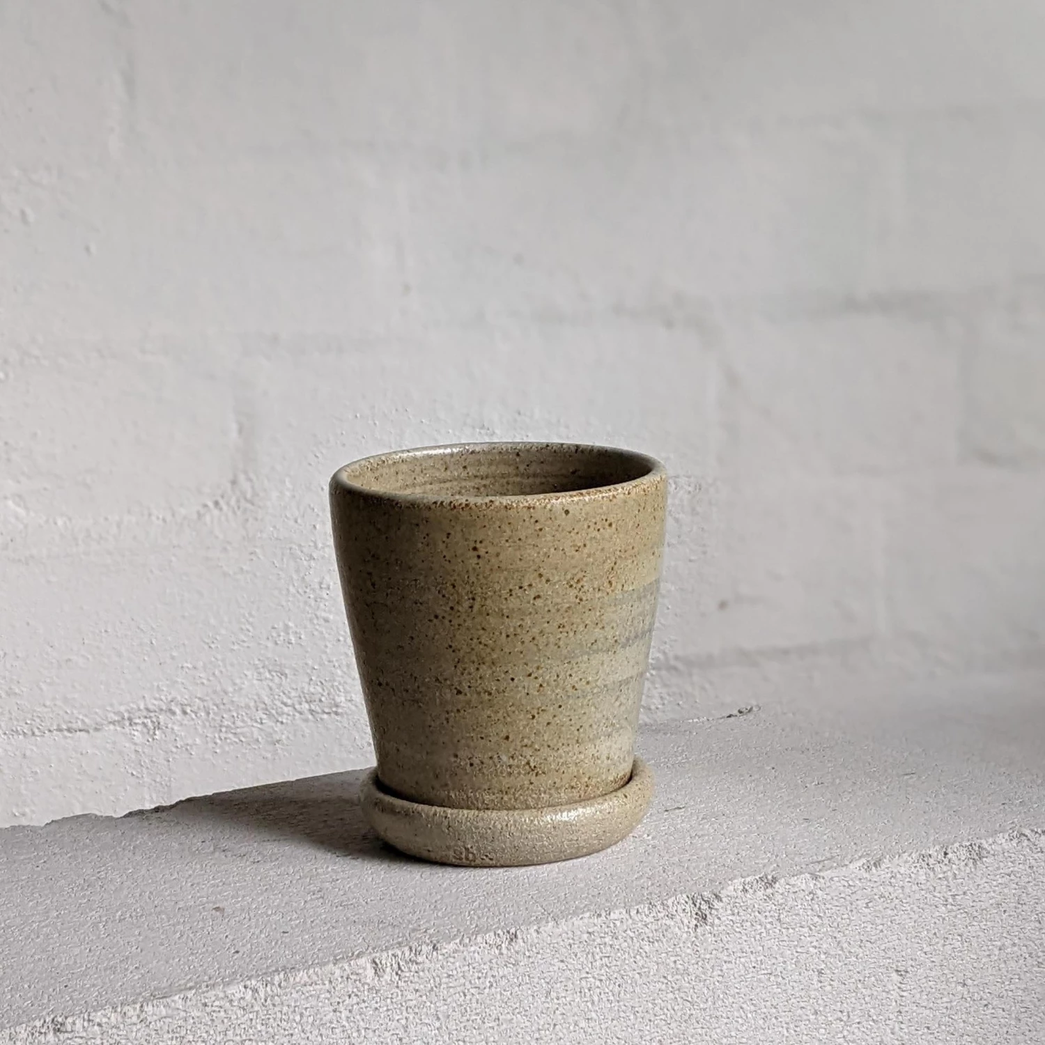 THE PLANT SOCIETY Stony Stripe Wood Fired Planters By Sandra Bowkett All Planters 7 THE PLANT SOCIETY Stony Stripe Wood Fired Planters By Sandra Bowkett All Planters