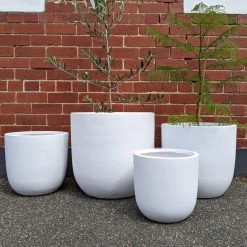 THE PLANT SOCIETY Yarra Planter In White Large Planters