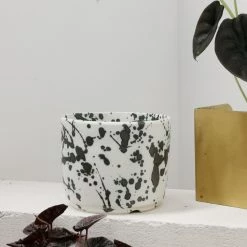 THE PLANT SOCIETY TOBASHI Planter By Yoshinori Takemura - Medium