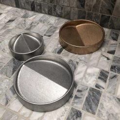 THE PLANT SOCIETY All Homewares Extra Large Vide Pouche Rond Aluminium By Henry Wilson