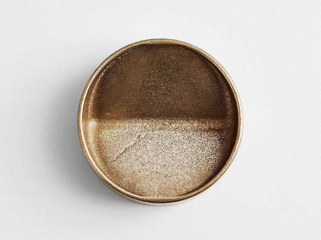 THE PLANT SOCIETY Vide Pouche Rond Bronze By Henry Wilson All Homewares 5 THE PLANT SOCIETY Vide Pouche Rond Bronze By Henry Wilson All Homewares