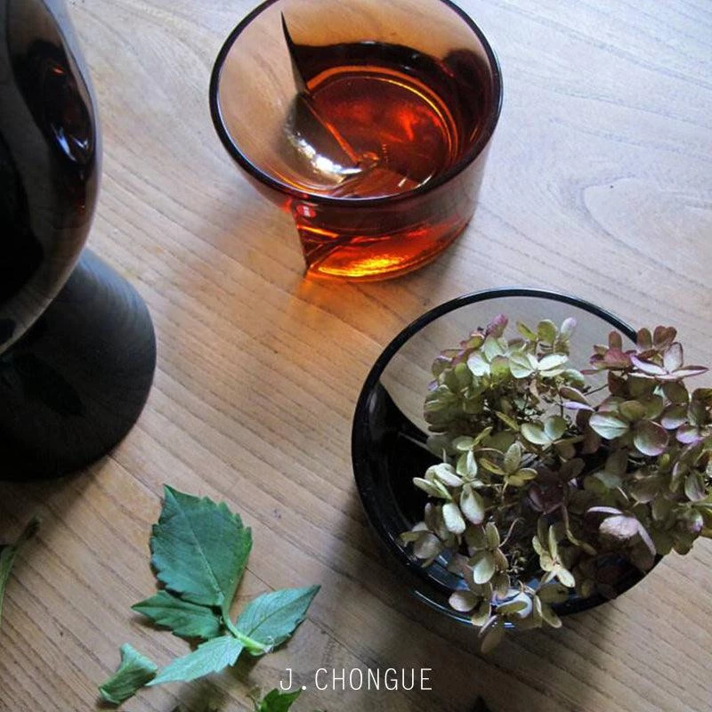 THE PLANT SOCIETY Kuru Bowl By Philippe Malouin - Iittala 3 THE PLANT SOCIETY Kuru Bowl By Philippe Malouin - Iittala