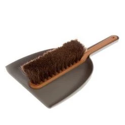THE PLANT SOCIETY Dustpan & Brush Set By Iris Hantverk