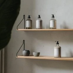 THE PLANT SOCIETY Apothecary Hand Lotion By FRAMA