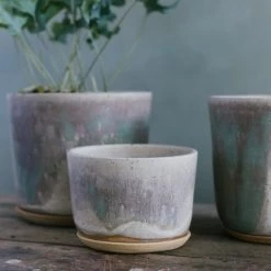 THE PLANT SOCIETY Moss Green Planter By Leaf & Thread All Planters