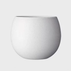 THE PLANT SOCIETY Bower Planter In White By Evergreen Collective Medium Planters