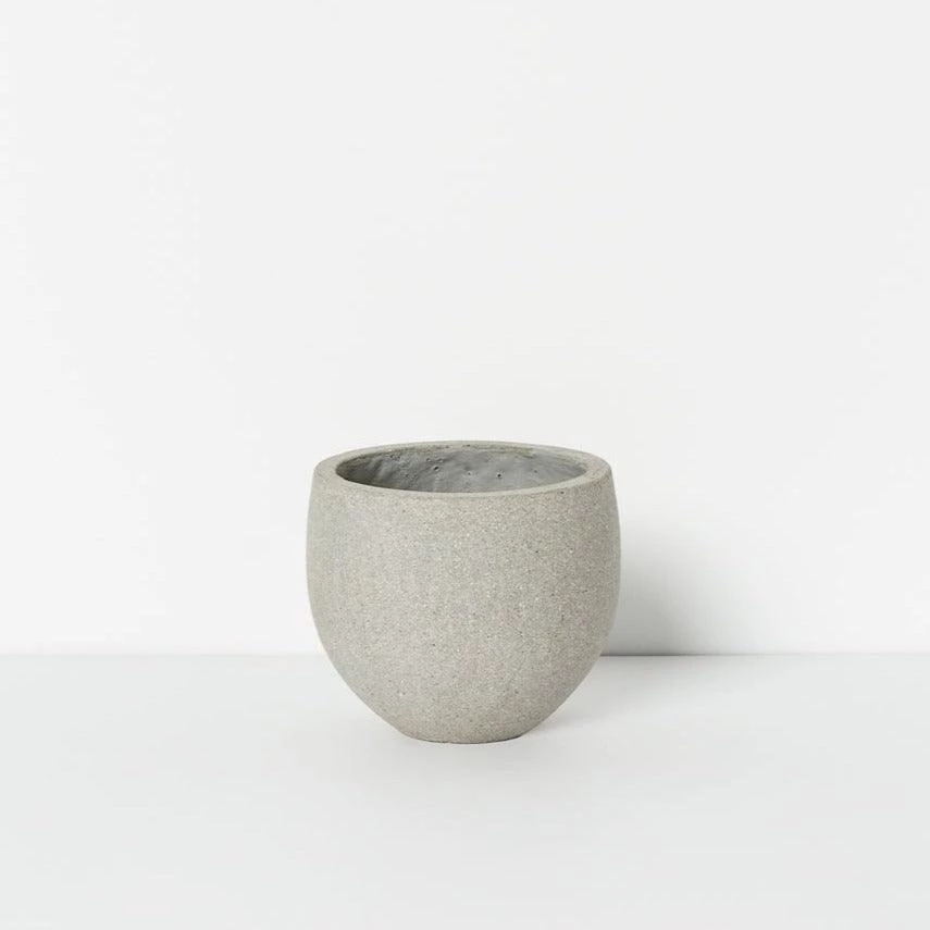 THE PLANT SOCIETY Pedra Planter By Papaya 7 THE PLANT SOCIETY Pedra Planter By Papaya