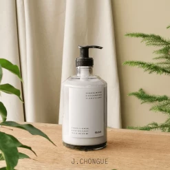 THE PLANT SOCIETY All Homewares Apothecary Conditioner By FRAMA