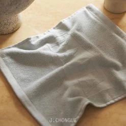 THE PLANT SOCIETY Agnes Face Cloth By Baina